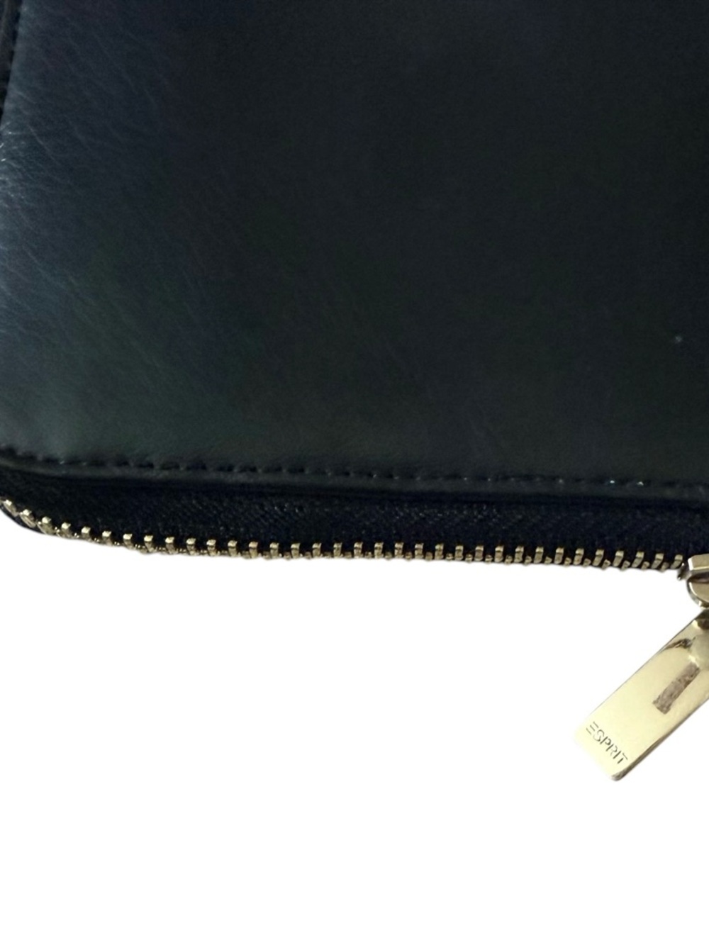 Esprit Black Zip Wallet with Metal Logo - Picture 3 of 9